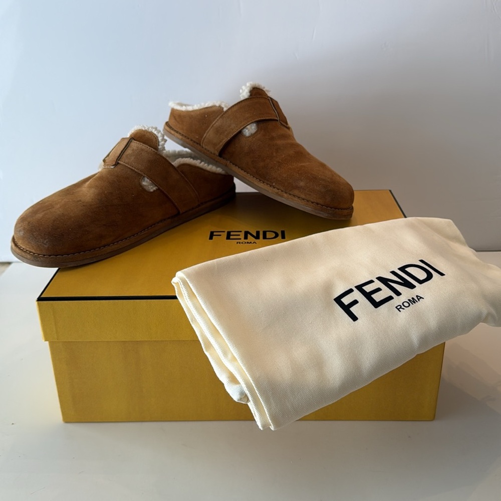 Fendi Gold and Brown Mules with Soft Lining - Picture 12 of 12